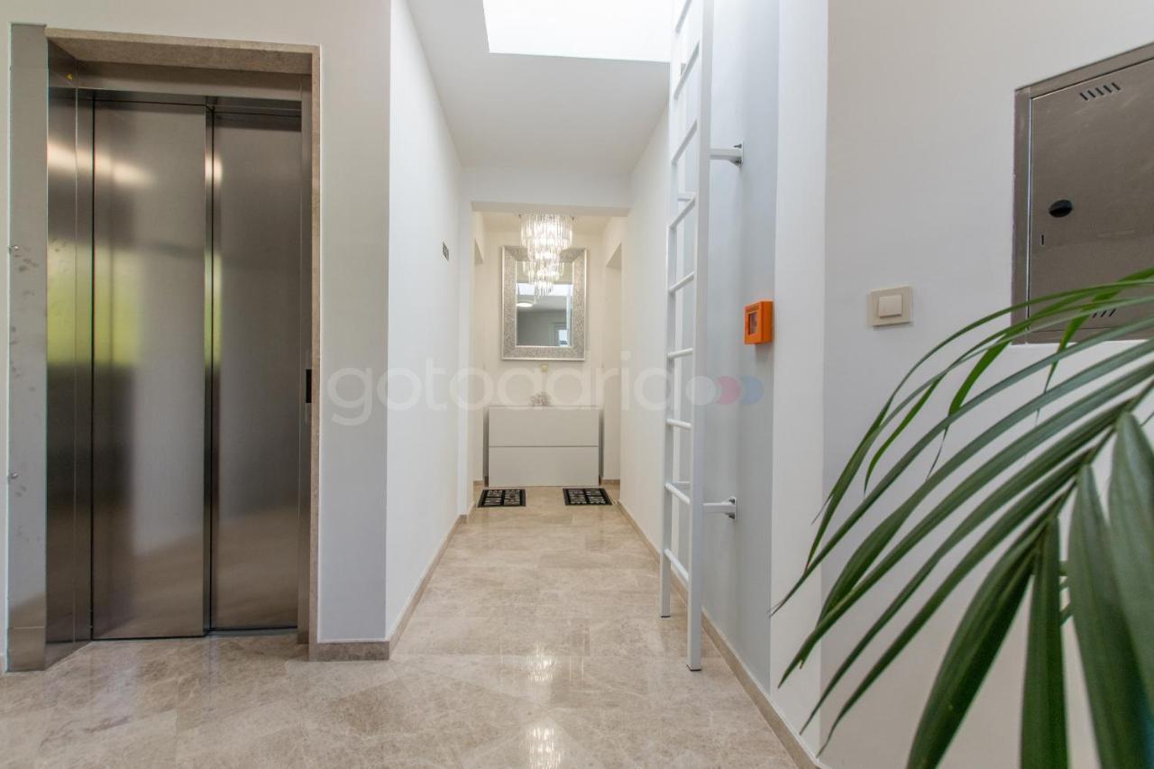 Exclusive Penthouse Big Blue With Private Jacuzzi Apartment Makarska Exterior foto