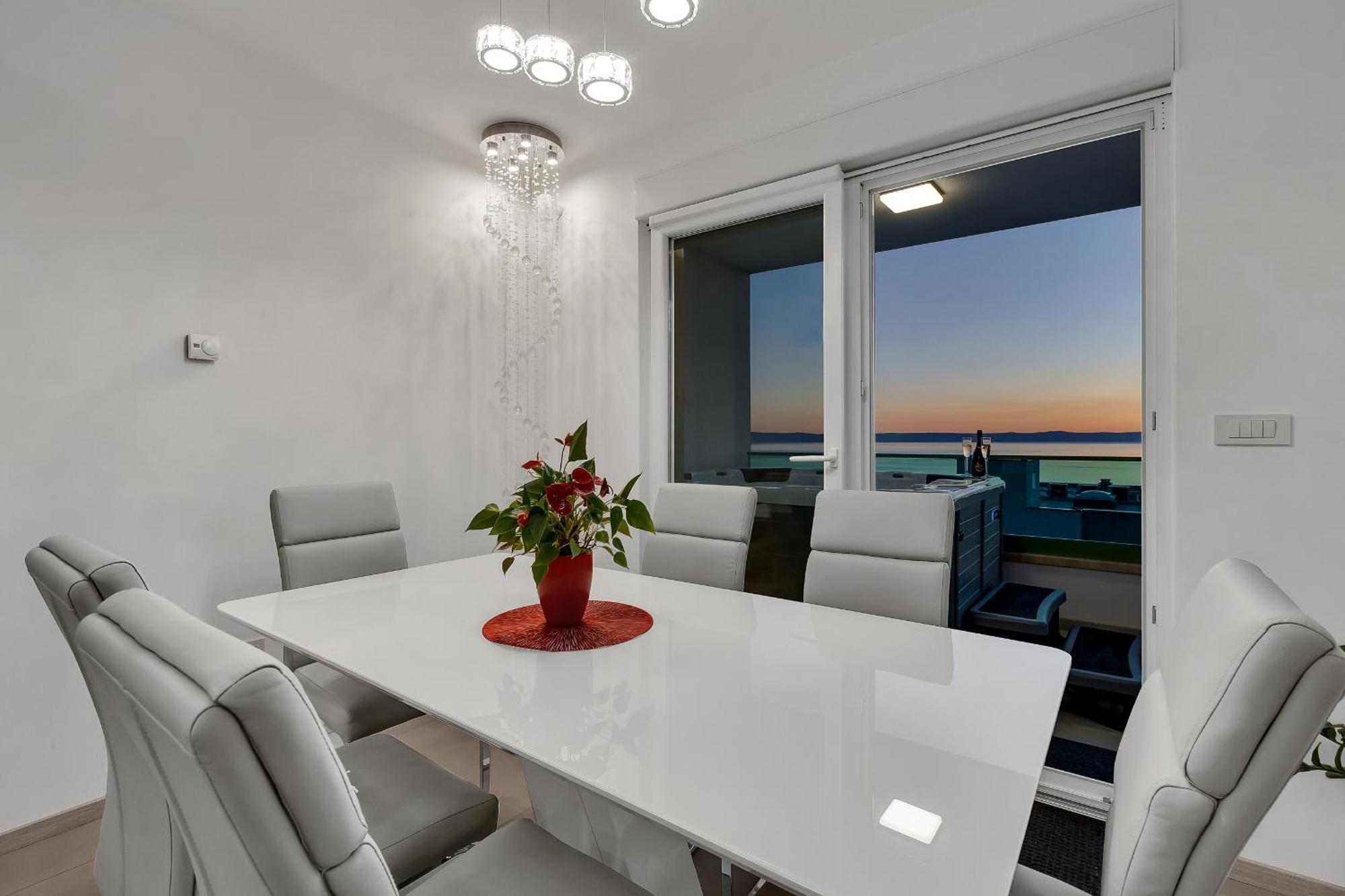 Exclusive Penthouse Big Blue With Private Jacuzzi Apartment Makarska Exterior foto